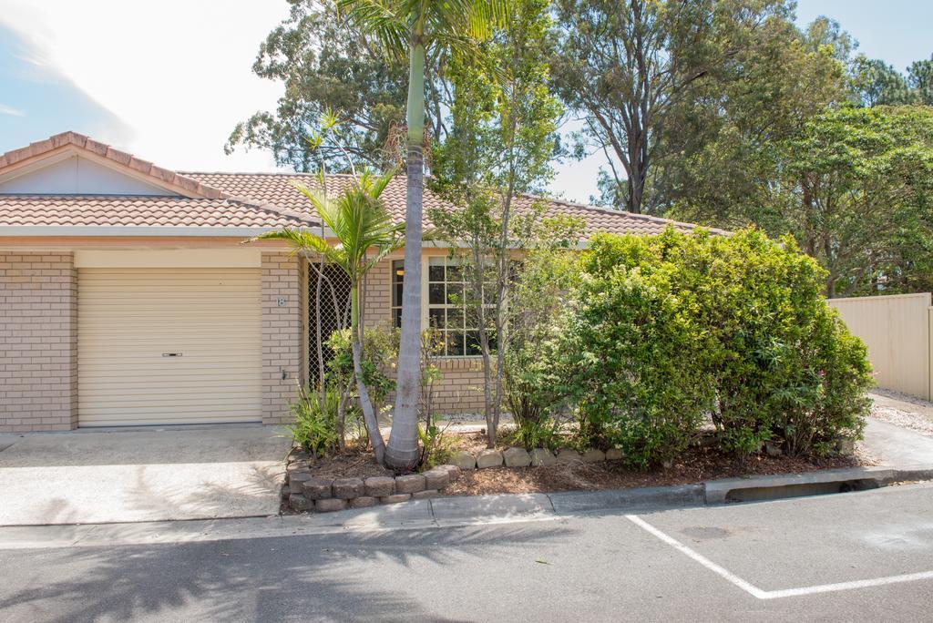 Gold Coast Theme Park Family Villa Exterior photo