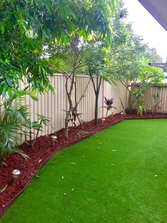 Gold Coast Theme Park Family Villa Exterior photo